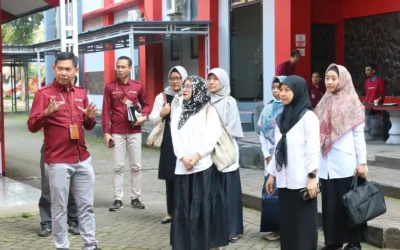 Faculty of Medicine Universitas Jember Visit to Faculty of Law Universitas Jember in order to Improve Technology-Based Services and Integrity