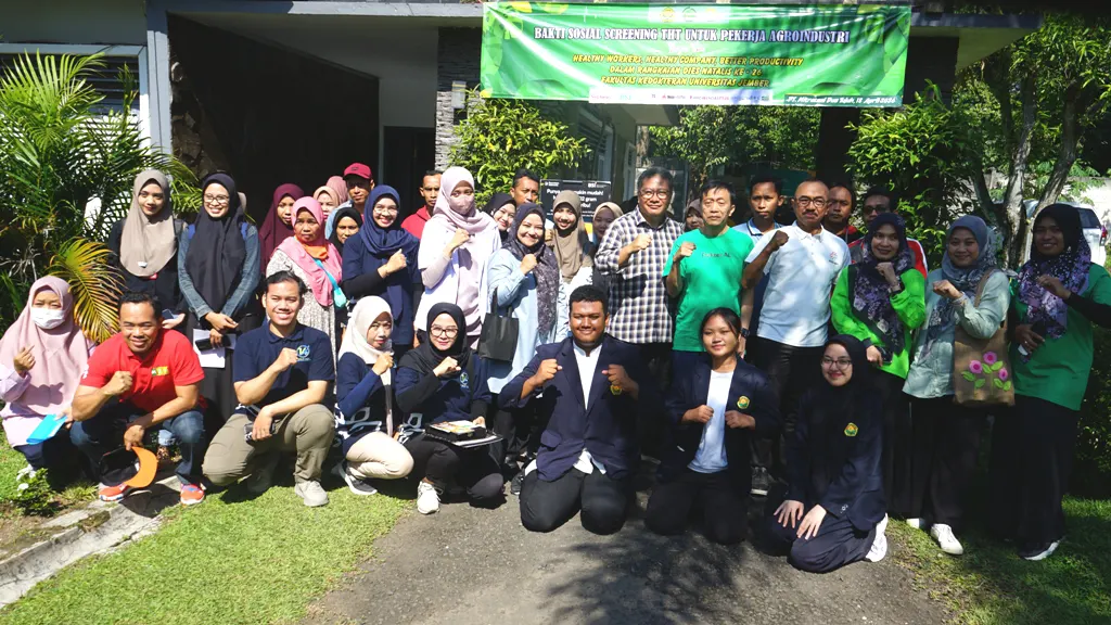 FK UNEJ and PT Mitratani Dua Tujuh Hold Social Service Program for ENT Screening of Agroindustry Workers