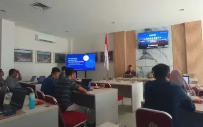 Enhancing Excellent Service, FK UNEJ Participates in UC3 Application Training at Jubung Vocational Campus